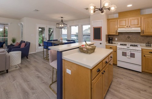 Lago Vista House | Secluded Retreat w/Private Pool, Epic Views, Room for the whole family!