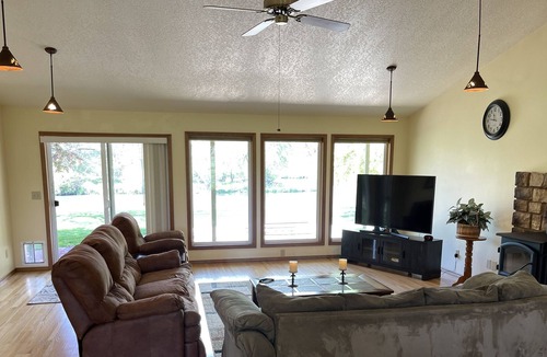 Benton County House | Secluded River Front Home With Easy Access To So Many Activities!