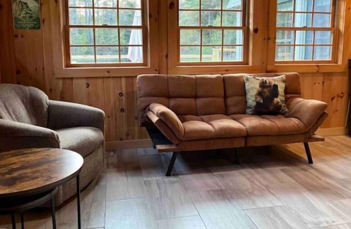 Jefferson Cabin | Secluded Rustic Cabin w/ Fire Pit & Pond