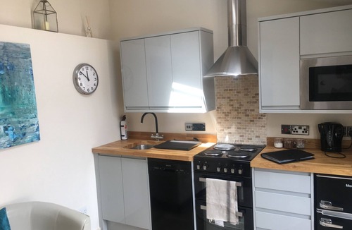 Coalpit Heath Apartment | Secluded, self-contained converted stable, Elstar.