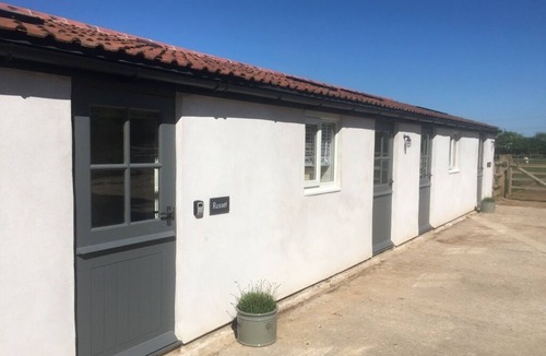 Frampton Cotterell House | Secluded, self-contained converted stables, Russet