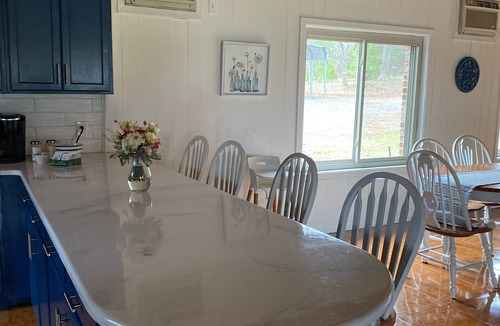 Heflin House | Secluded Shades of Blue Lake Bistineau Sunsets Sleeps 19