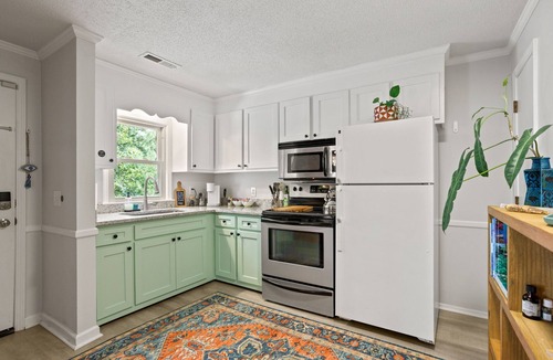 Travelers Rest Apartment | Secluded Spiritual Oasis in Travelers Rest