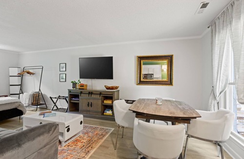 Travelers Rest Apartment | Secluded Spiritual Oasis in Travelers Rest