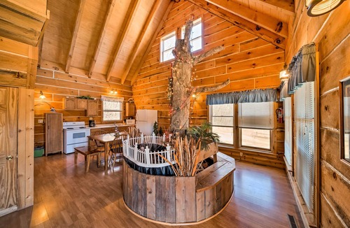 Bellevue Cabin | Secluded Spragueville Cabin by ATV Trails & River!