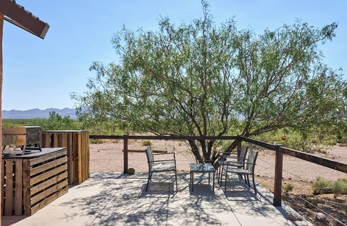 Portal House | Secluded Stargazing Mecca Near Cave Creek Canyon