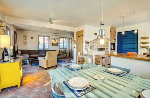 Gornje Selo Villa | Secluded stone villa with private pool on peaceful Solta Island
