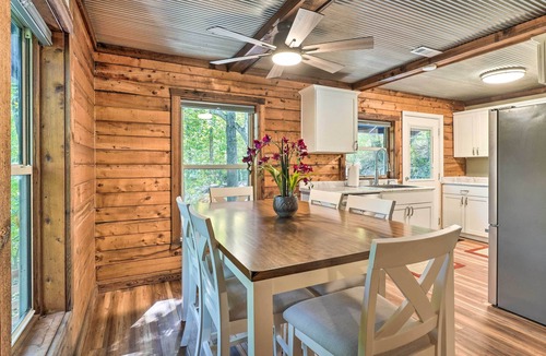 Kimberling City Cottage | Secluded Table Rock Lake/branson Cabin w/Hot Tub!