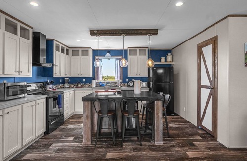 Converse Other | Secluded Texas Ranch - Near SA · Horses · 3 Acres