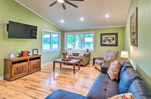 Newnata House | Secluded Timbo Retreat - Hike, Swim & Kayak!