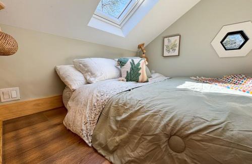 Greenville House | Secluded Tiny Home in Exclusive Paris Mountain!