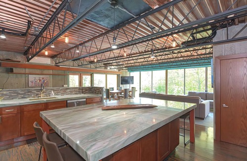 Manchester-by-the-Sea Villa | Secluded 20 acre 10BR ultra contemporary retreat