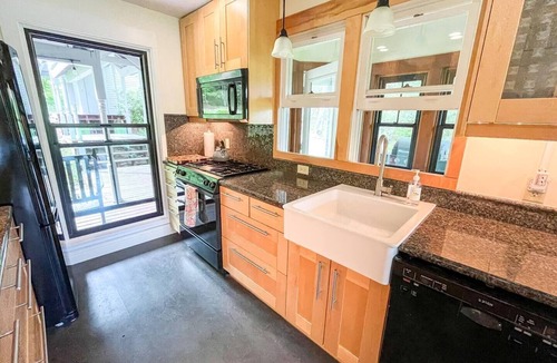 Waitsfield House | Secluded Vermont Home with Stunning Private View!