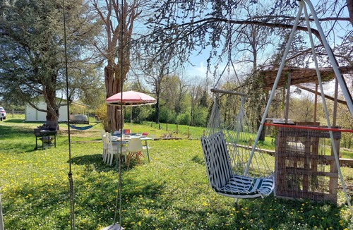 Beaulieu-sur-Loire House | Secluded vineyard with jacuzzi