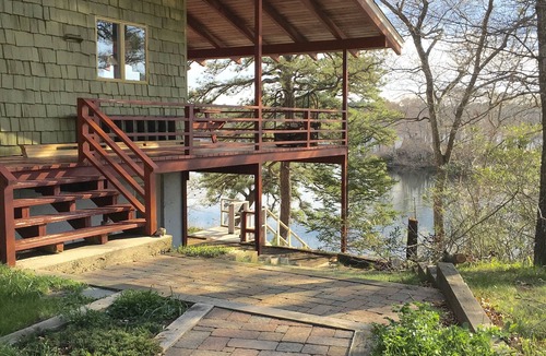 West Wareham House | Secluded Waterfront Home with Dramatic Pond Views