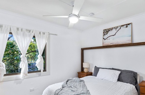 Courangra House | Secluded Waterfront house on rainforest acerage