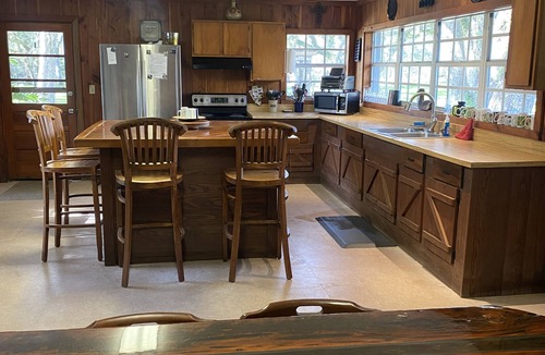 Bunnell Cabin | Secluded Waterfront Lodge on Florida Cattle Ranch