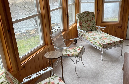 South Butler Cabin | Secluded waterfront cabin