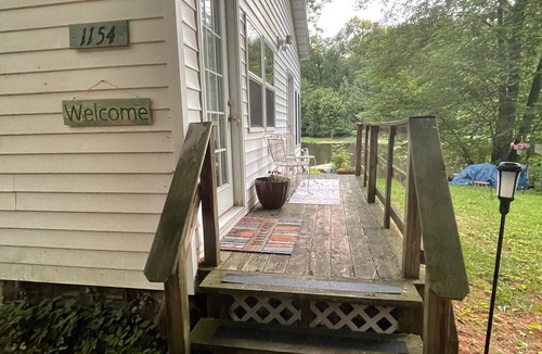 South Butler Cabin | Secluded waterfront cabin