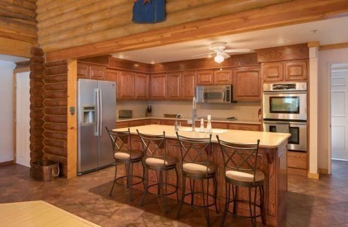 Williams House | Secluded Williams Lodge Retreat | Pines, Peace, & Privacy!