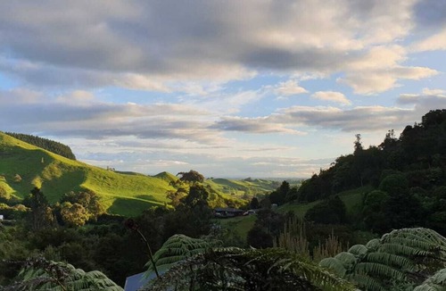 Te Miro House | Secluded within 12 acres of native bush