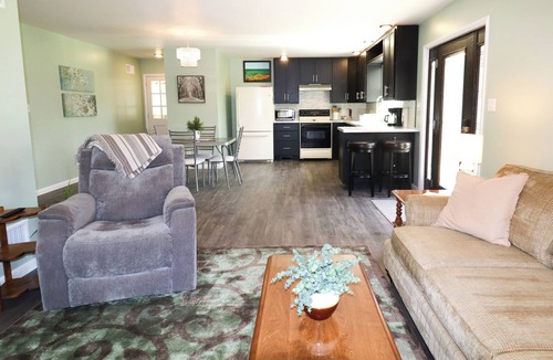 East Berlin House | Secluded Wooded Home Near Gettysburg, York Fairgrounds & Car Shows