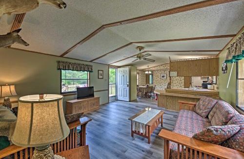 Arkdale House | Secluded Woodsy Cabin: Hike, Fish, Hunt + ATV!