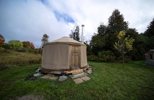 Ashburn House | Secluded Yurt on 100+ Acre Tree Farm