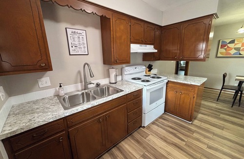 Seward Apartment | Seclusion in Seward – Modern 1BR Apartment in the Heart of Downtown