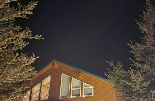 Lewisporte Ski Chalet | Seclusion, serenity, and privacy await.get away from the everyday at Bluewater