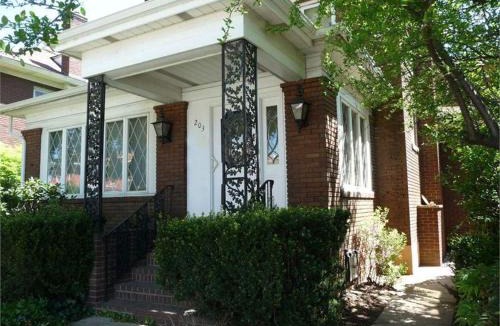 Clearfield Apartment | Second Street Suite