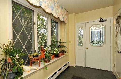 Clearfield Apartment | Second Street Suite