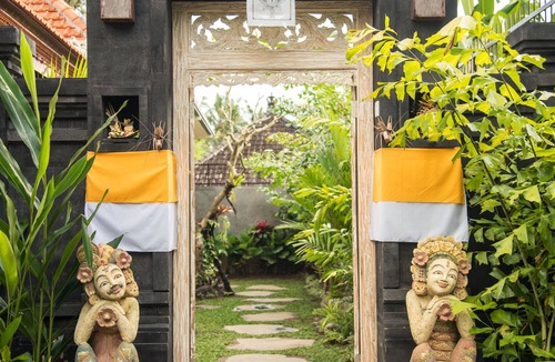 Kedewatan Villa | Secret Bunutan Ubud Villa