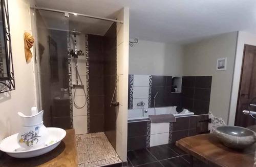 Vicq House | Secret d'une nuit