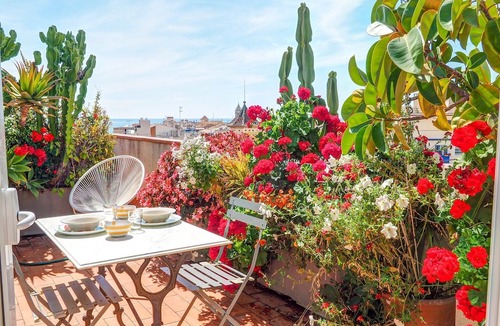 Sitges Apartment | Secret Garden Apartment