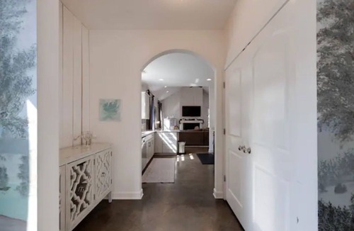 Midtown House | Secret Garden of Memphis LLC