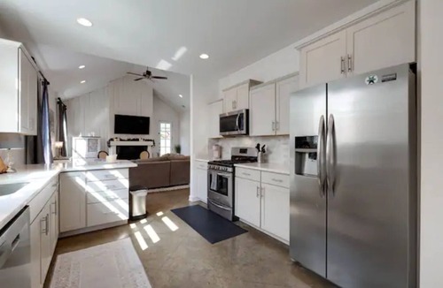 Midtown House | Secret Garden of Memphis LLC