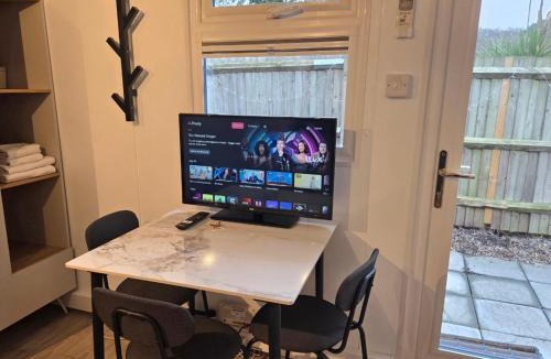 Middle Park and Sutcliffe Cabin | Secret Garden Studio