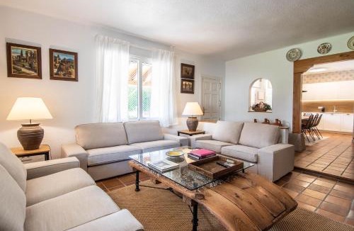 Haro House | Secret Garden Village Haro