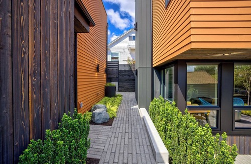 Wallingford Apartment | Secret Hideaway - New Custom Built Home