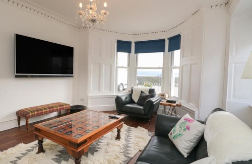 Kilmun Apartment | Secret Nest