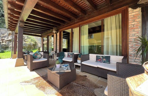 Camargo Villa | Secret Paradise, Stylish Host