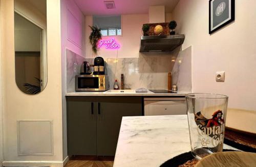 Souppes-sur-Loing Apartment | Secret Room Élégance, mystère et intimité