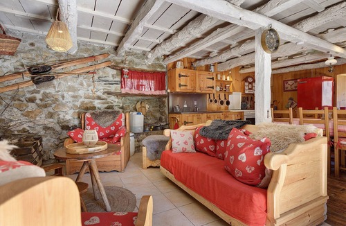 Gedre House | Secret Shepherd’s Hut: A Peaceful Retreat in Nature