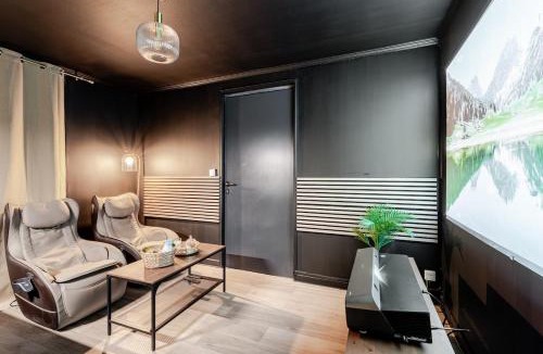 Quartier Chorier-Berriat Apartment | Secret SPA Jacuzzi & Cinema