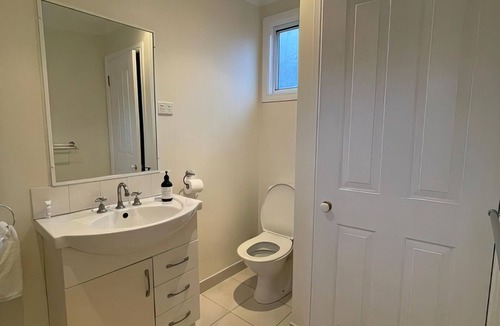 Kyneton House | Secret Squirrel Retreat