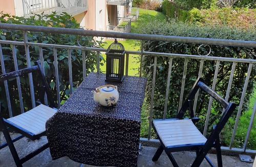 Albert Apartment | secure and quiet, close to all shops, museum, cinema, theater, shops
