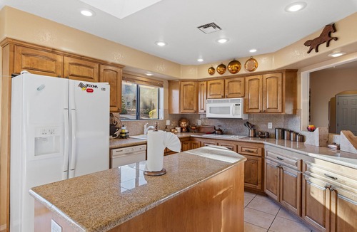 West Sedona House | Sedona Red Rock Views and Dogs are welcome