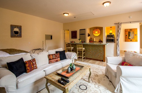 Sedona House | Sedona Wellness Casita - Hot Tub + Outdoor Sauna Red Rock Views Near Trail