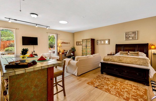 Sedona House | Sedona Wellness Casita - Hot Tub + Outdoor Sauna Red Rock Views Near Trail